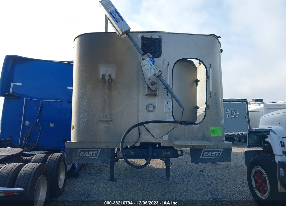 2008 EAST MANUFACTURING DUMP VIN: 1E1F9U2838RG40906