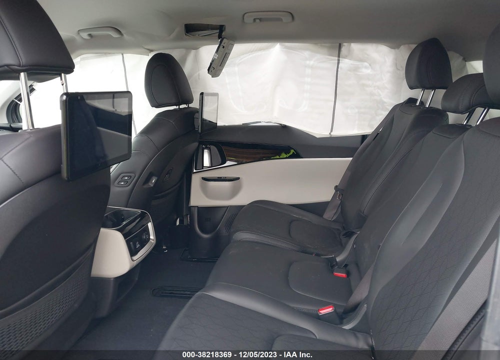 2022 KIA CARNIVAL MPV SX VIN: KNDNE5H37N6138948