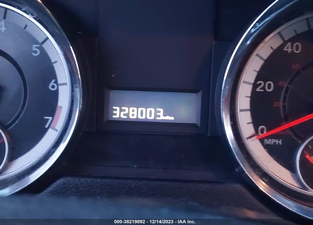 2015 DODGE GRAND CARAVAN AVP/SE VIN: 2C4RDGBGXFR658809