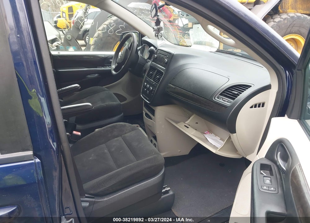 2015 DODGE GRAND CARAVAN AVP/SE VIN: 2C4RDGBGXFR658809