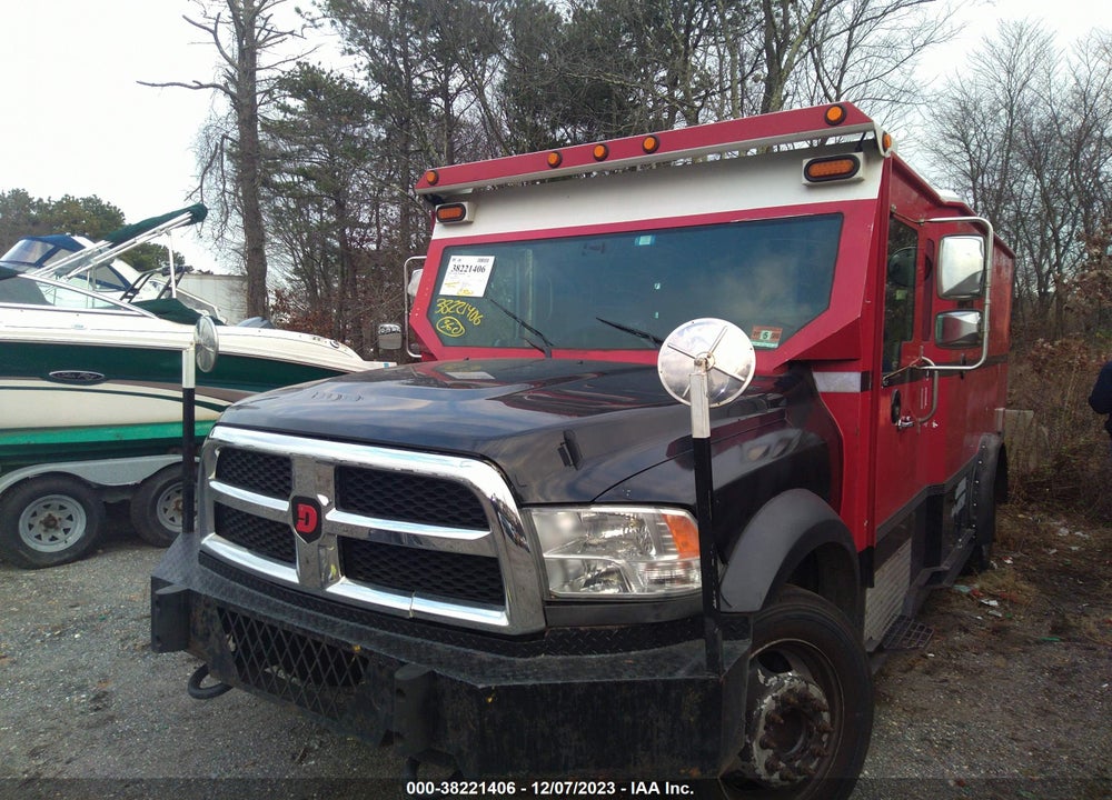 2015 RAM 5500 CHASSIS TRADESMAN/SLT VIN: 3C7WRMAJ2FG539550