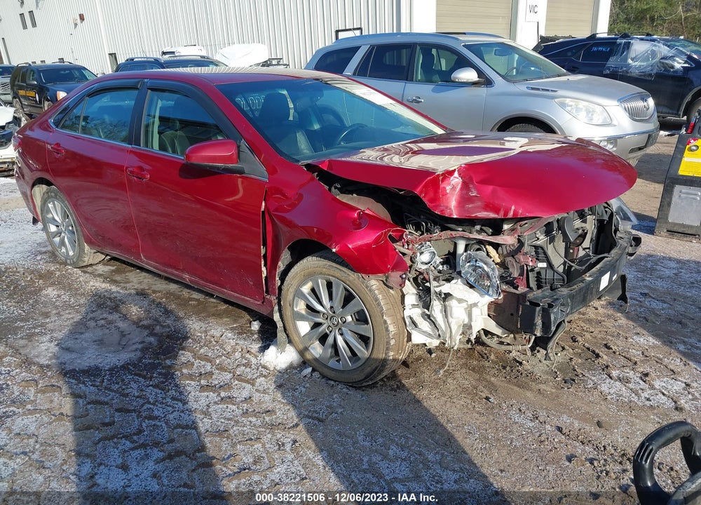 2015 TOYOTA CAMRY XLE VIN: 4T1BF1FK8FU980483