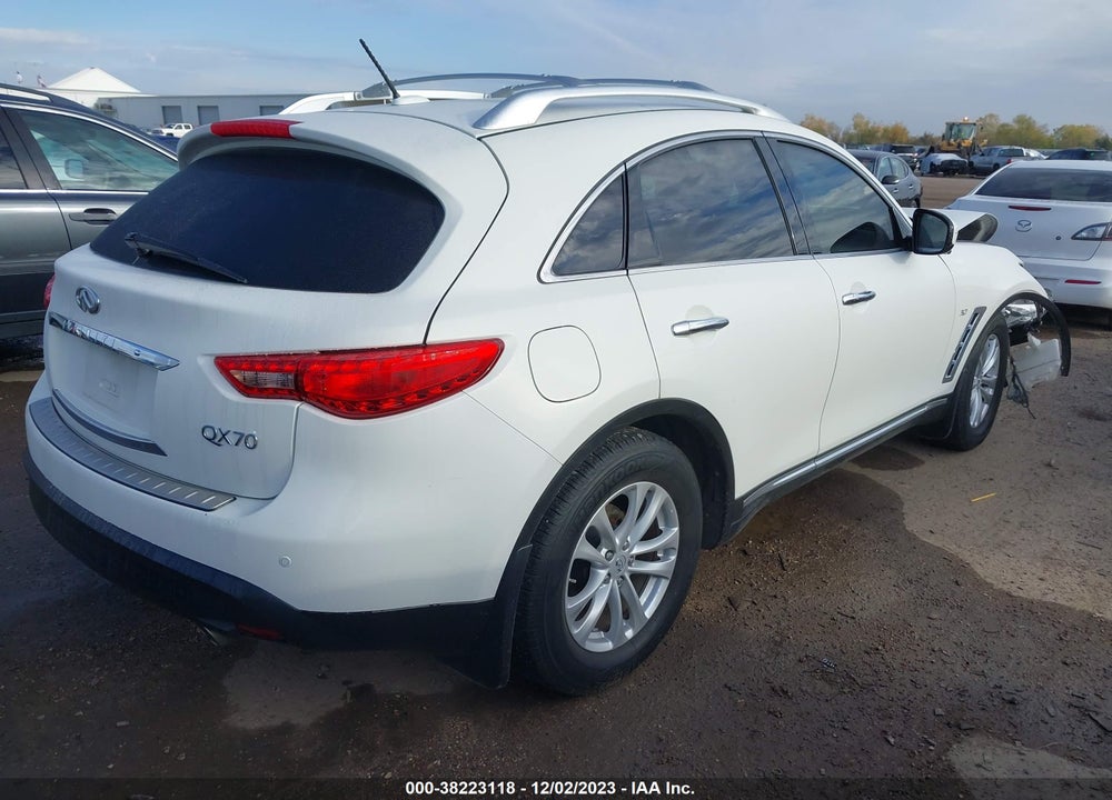 2014 INFINITI QX70 VIN: JN8CS1MU5EM451777