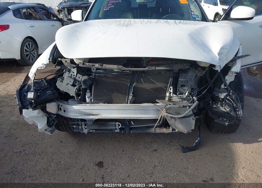2014 INFINITI QX70 VIN: JN8CS1MU5EM451777