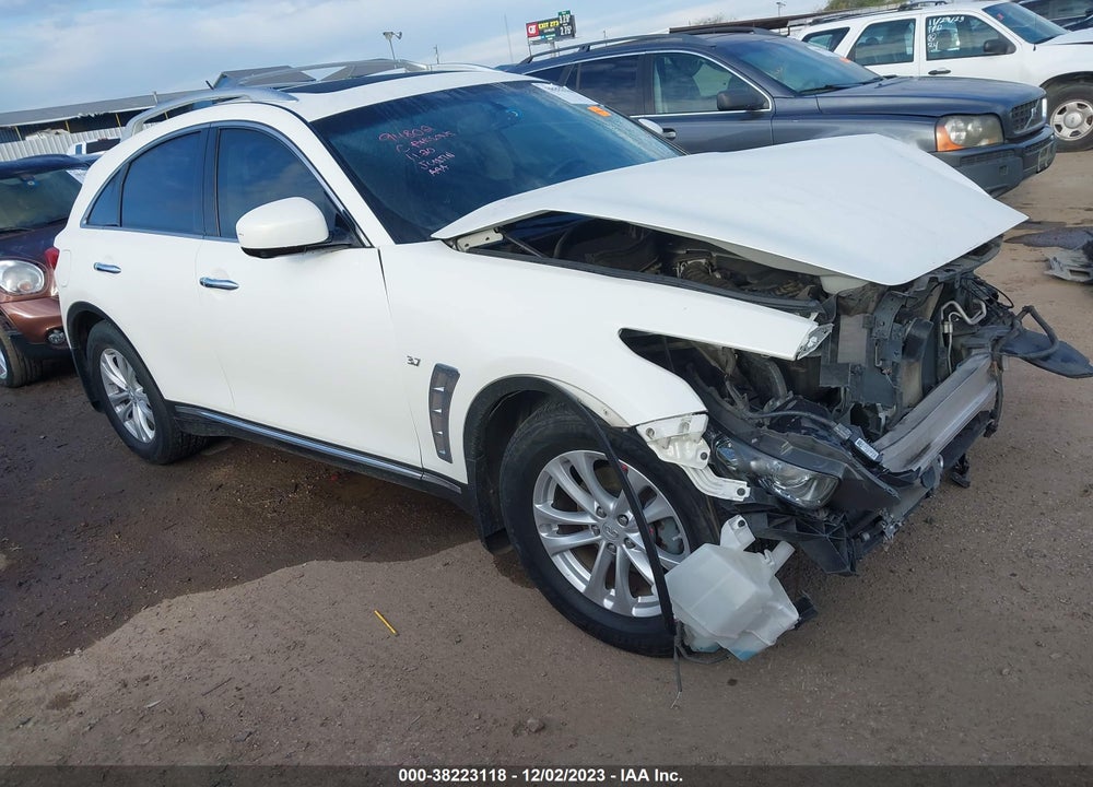 2014 INFINITI QX70 VIN: JN8CS1MU5EM451777