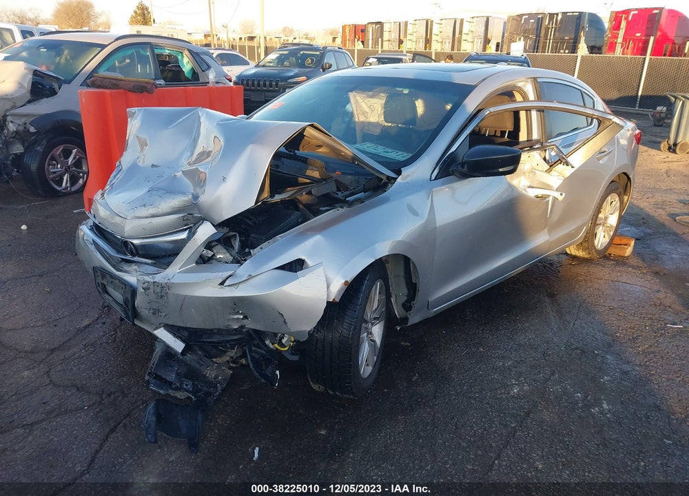 2013 ACURA ILX 2.0L VIN: 19VDE1F35DE016338