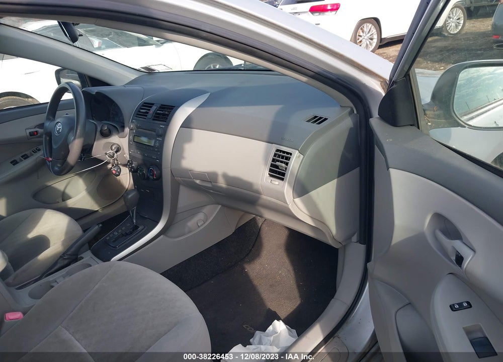 2009 TOYOTA COROLLA LE VIN: JTDBL40EX99064431