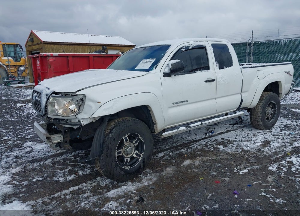 2011 TOYOTA TACOMA BASE V6 VIN: 5TFUU4EN2BX017278