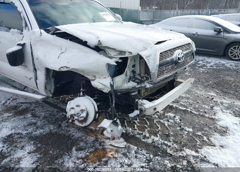 2011 TOYOTA TACOMA BASE V6 VIN: 5TFUU4EN2BX017278