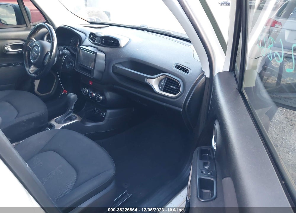 2017 JEEP RENEGADE LATITUDE FWD VIN: ZACCJABB0HPG39273