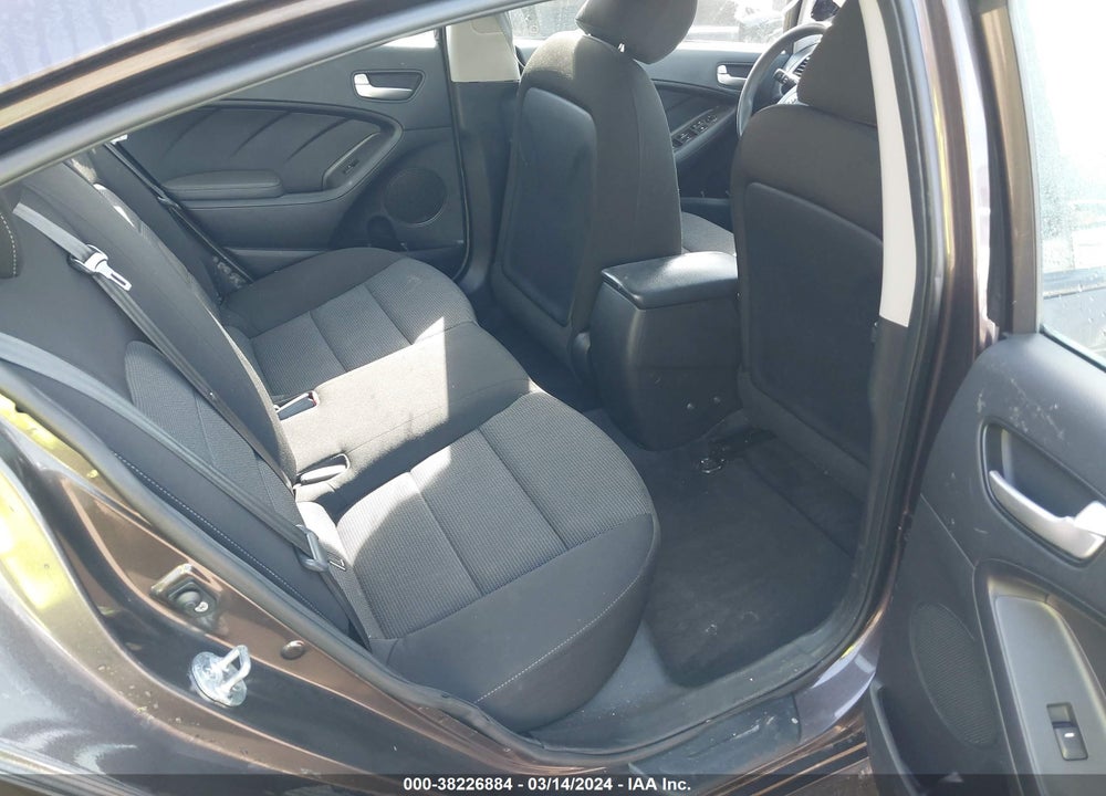 2017 KIA FORTE LX VIN: 3KPFK4A75HE156951