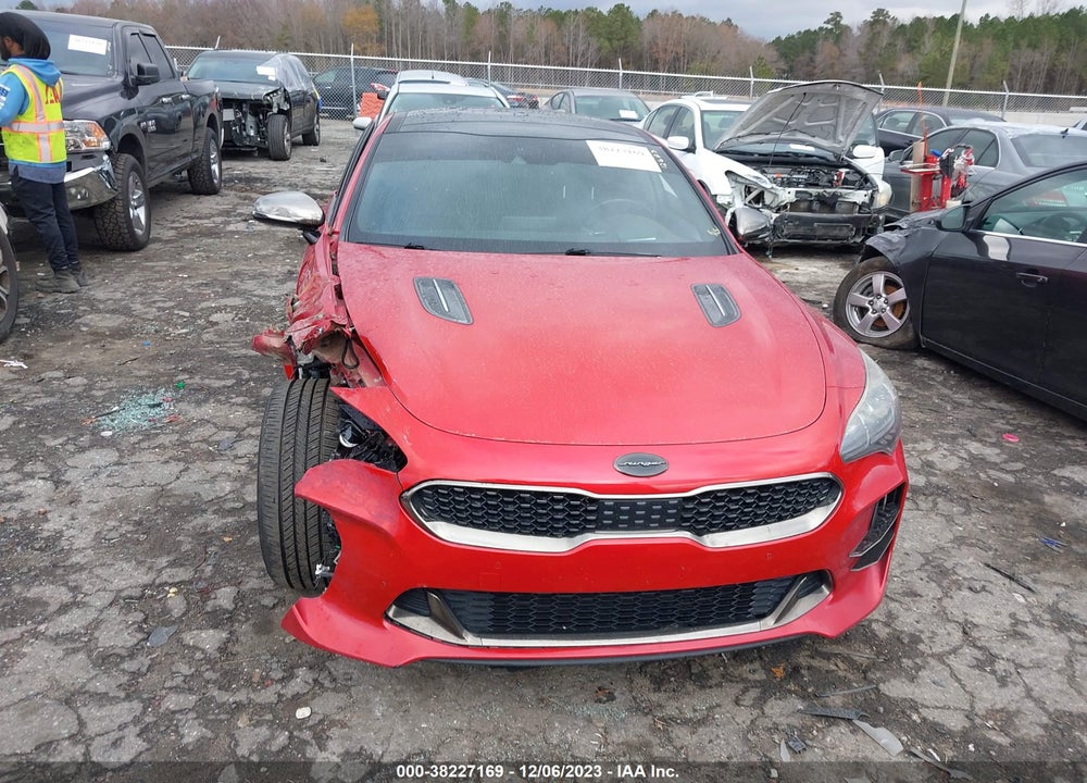 2018 KIA STINGER GT2 VIN: KNAE55LC3J6012651