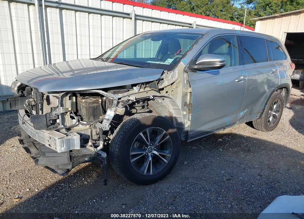 2019 TOYOTA HIGHLANDER LE VIN: 5TDZZRFH5KS296759