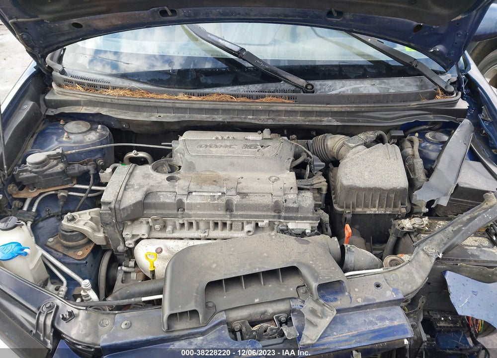2010 HYUNDAI ELANTRA GLS VIN: KMHDU4ADXAU998520
