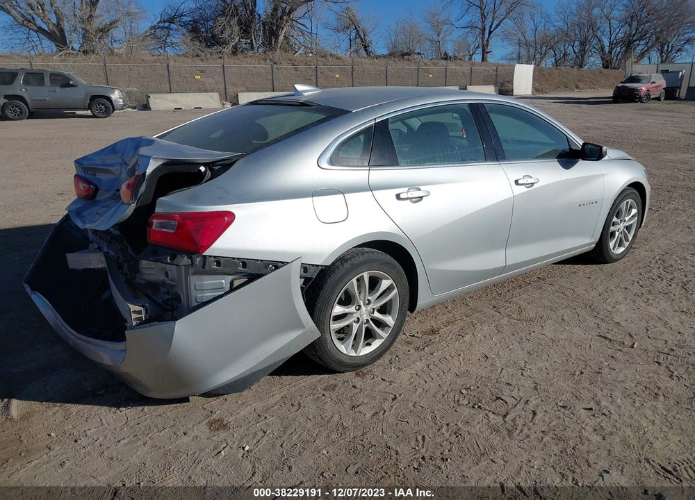 2018 CHEVROLET MALIBU LT VIN: 1G1ZD5ST7JF199216