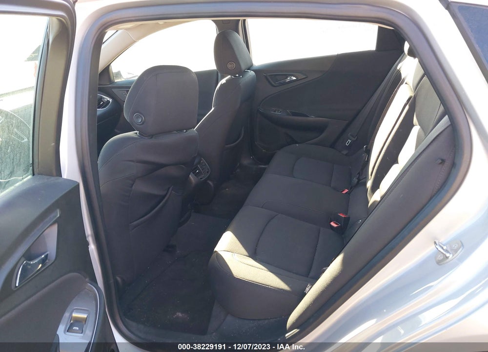 2018 CHEVROLET MALIBU LT VIN: 1G1ZD5ST7JF199216