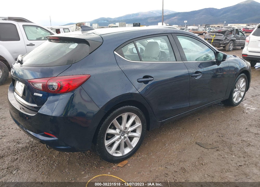 2017 MAZDA MAZDA3 VIN: JM1BN1M3XH1133634
