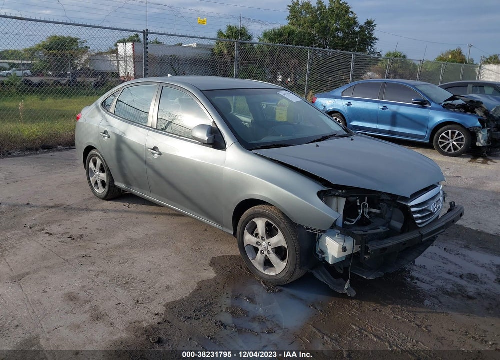 2010 HYUNDAI ELANTRA SE VIN: KMHDU4AD8AU957710