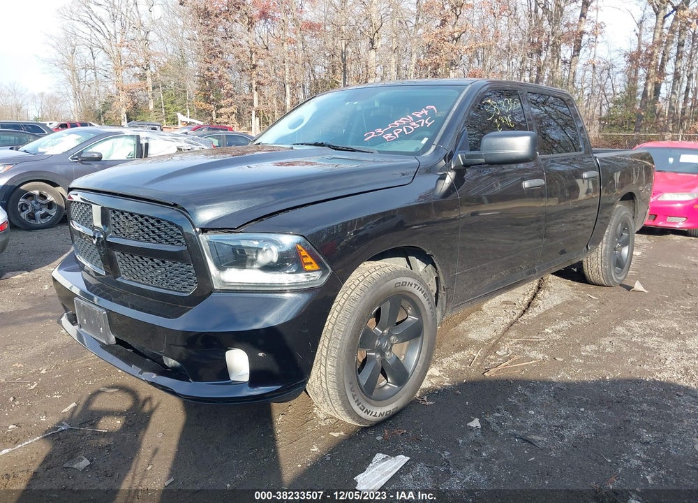 2015 RAM 1500 VIN: 1C6RR6KT1FS652010