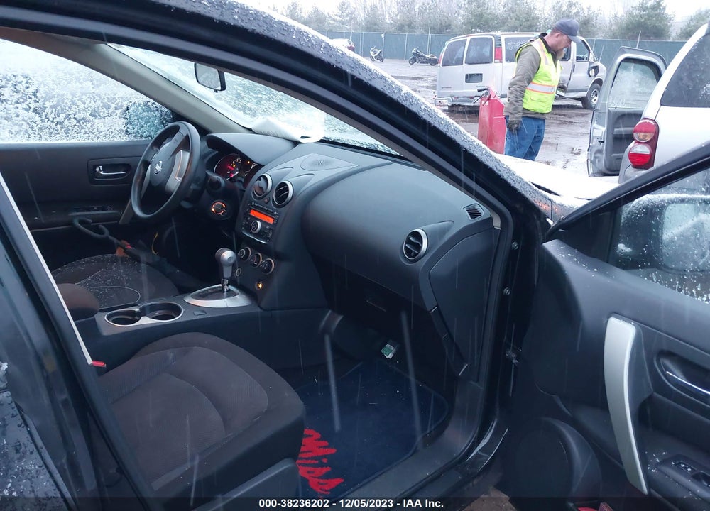 2012 NISSAN ROGUE S VIN: JN8AS5MT5CW601815
