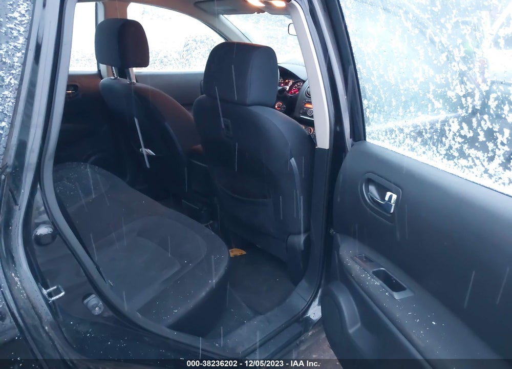 2012 NISSAN ROGUE S VIN: JN8AS5MT5CW601815