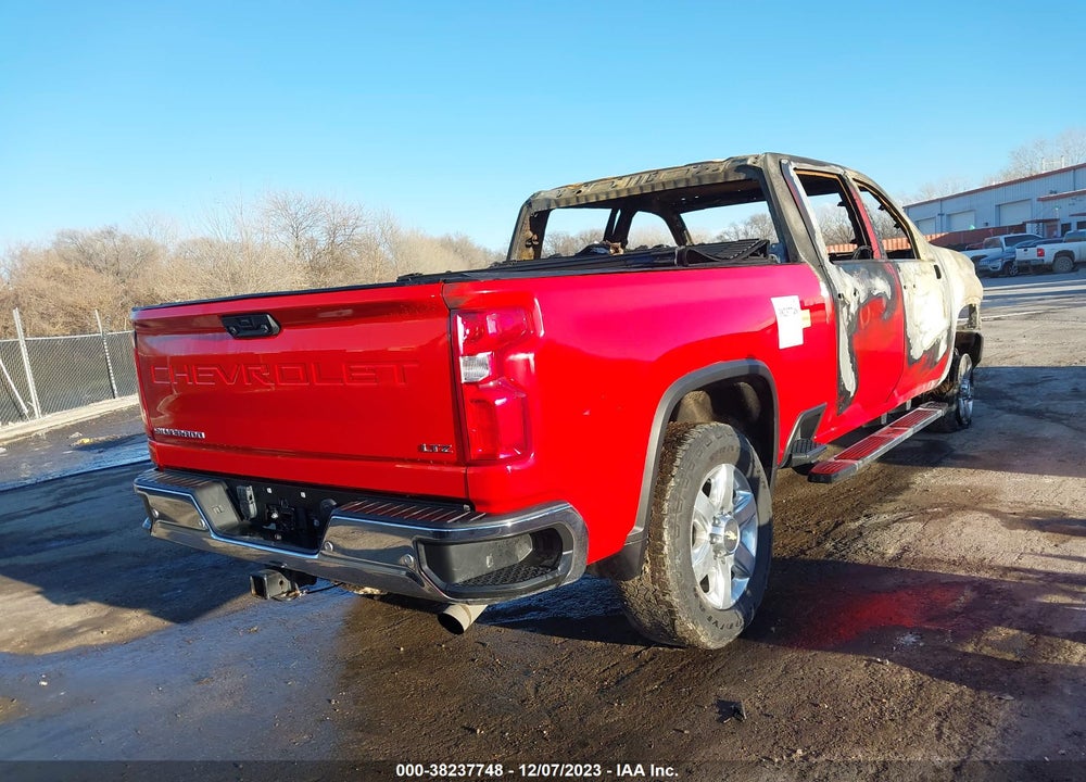 2022 CHEVROLET SILVERADO 2500HD 4WD STANDARD BED LTZ VIN: 1GC4YPE77NF141581