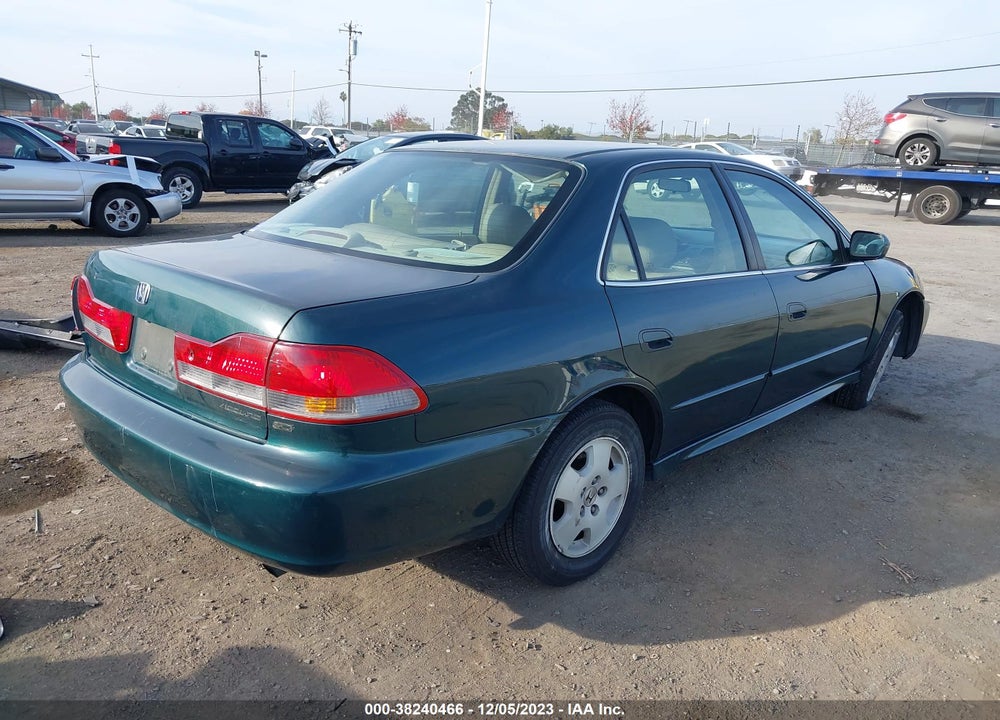 2002 HONDA ACCORD SDN EX W/LEATHER VIN: 1HGCG16522A000582