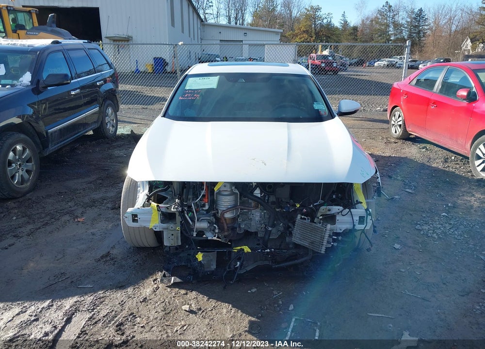 2022 HONDA ACCORD HYBRID TOURING VIN: 1HGCV3F99NA011555