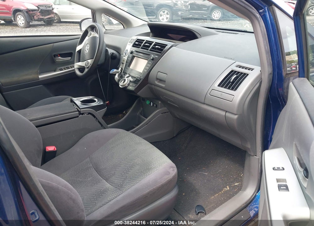 2013 TOYOTA PRIUS V THREE VIN: JTDZN3EU9D3207304