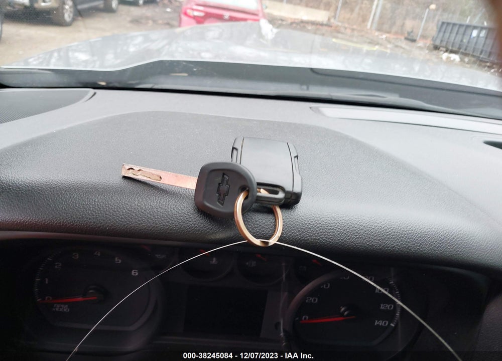 2020 CHEVROLET SILVERADO 1500 4WD SHORT BED CUSTOM VIN: 3GCPYBEH8LG287671