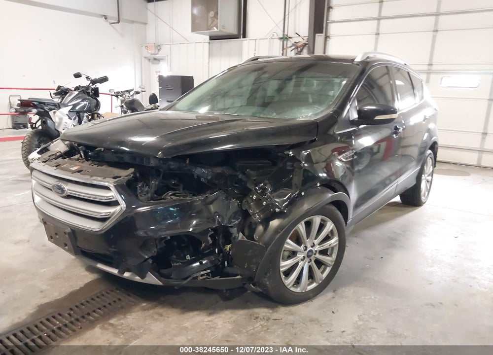 2017 FORD ESCAPE TITANIUM VIN: 1FMCU9J9XHUD95422
