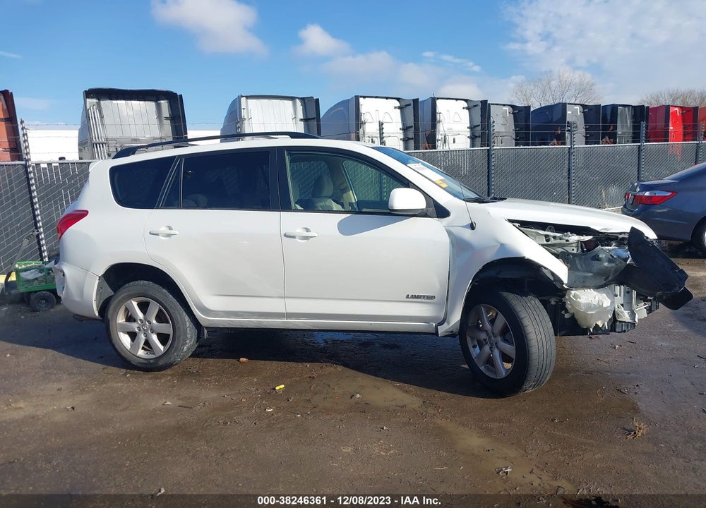 2008 TOYOTA RAV4 LIMITED VIN: JTMZD31V985097902