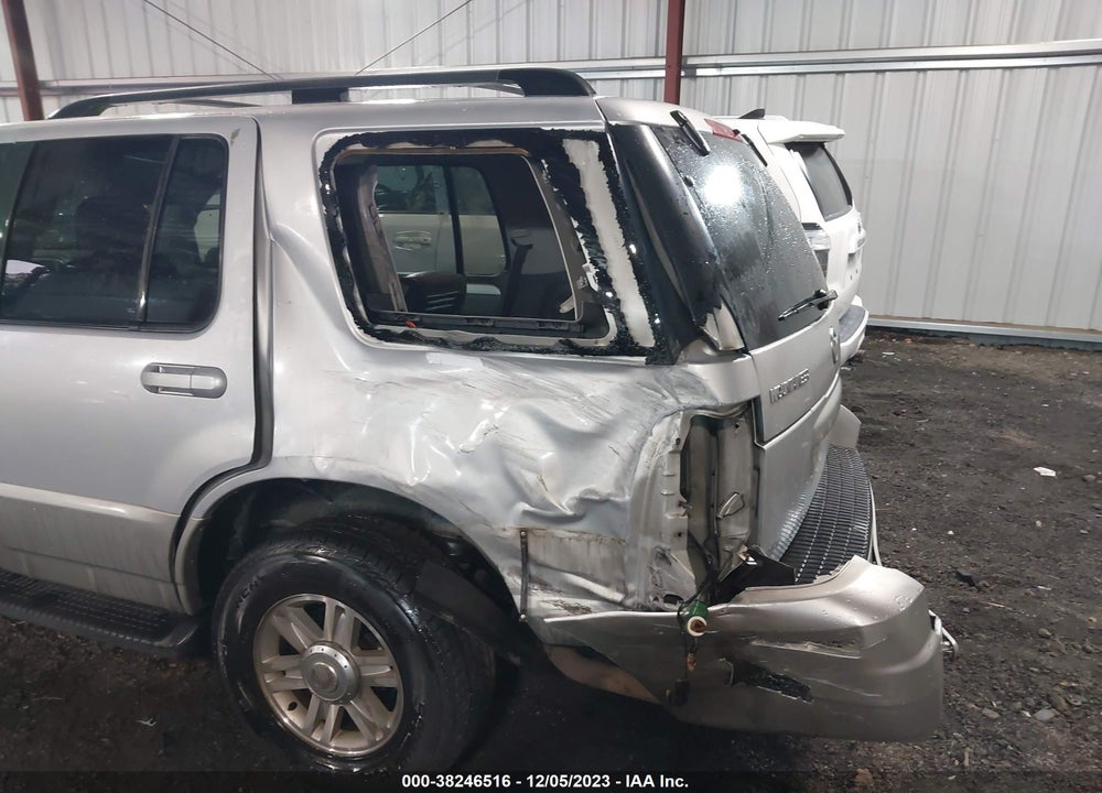 2002 MERCURY MOUNTAINEER VIN: 4M2ZU66W82UJ12772