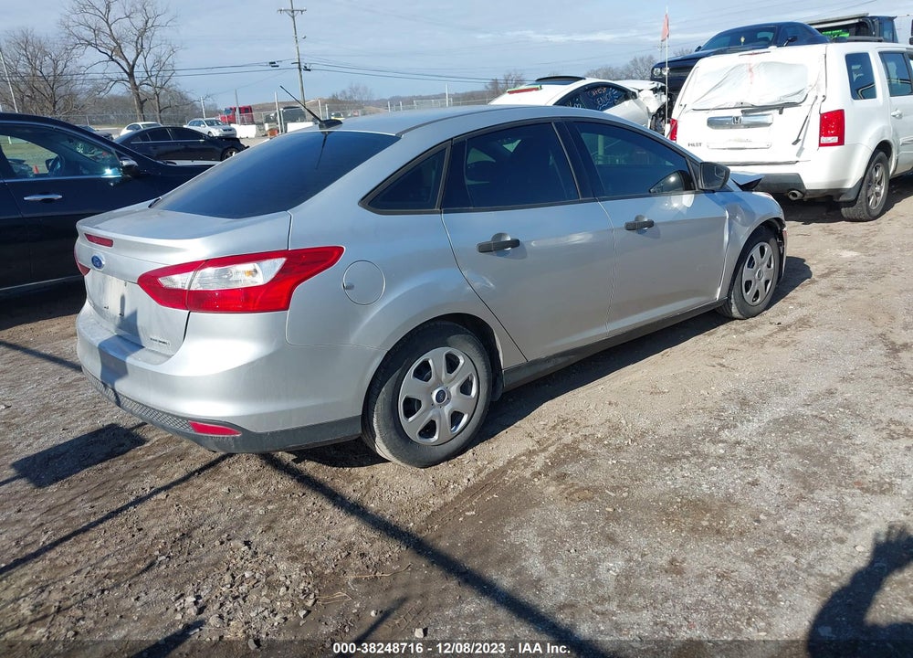 2013 FORD FOCUS S VIN: 1FADP3E28DL380420