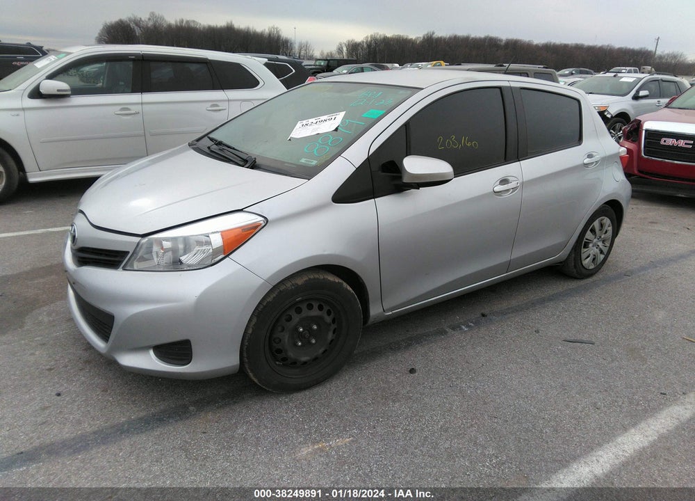 2012 TOYOTA YARIS LE VIN: JTDKTUD31CD528879