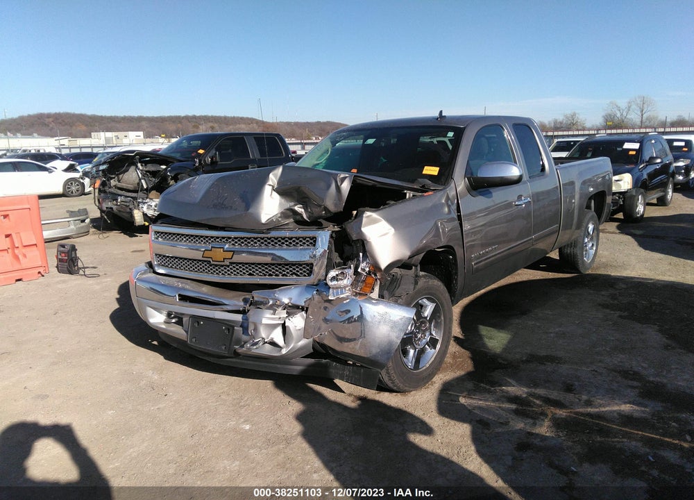 2012 CHEVROLET SILVERADO 1500 LT VIN: 1GCRKSE72CZ186854