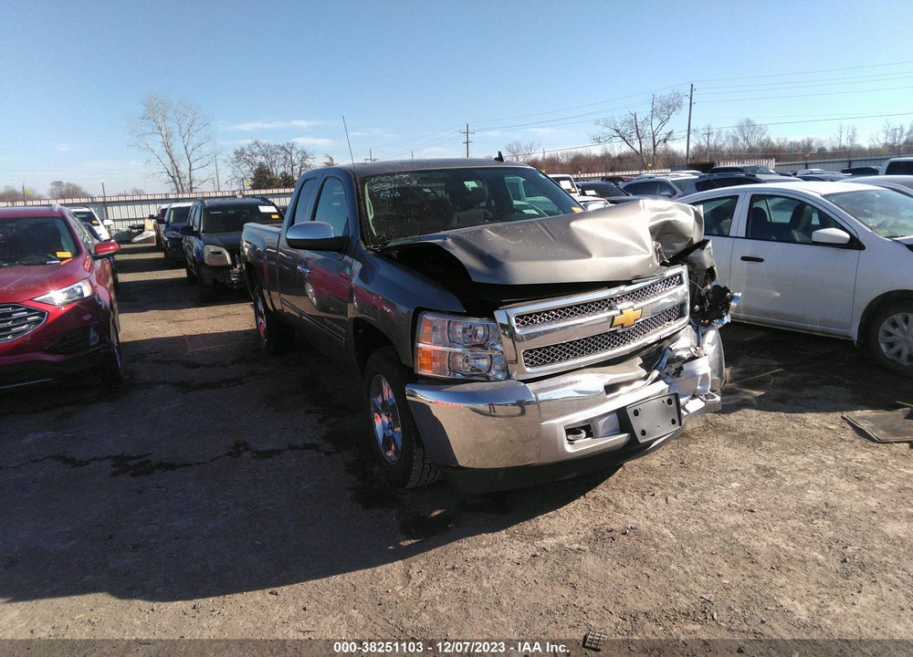 2012 CHEVROLET SILVERADO 1500 LT VIN: 1GCRKSE72CZ186854