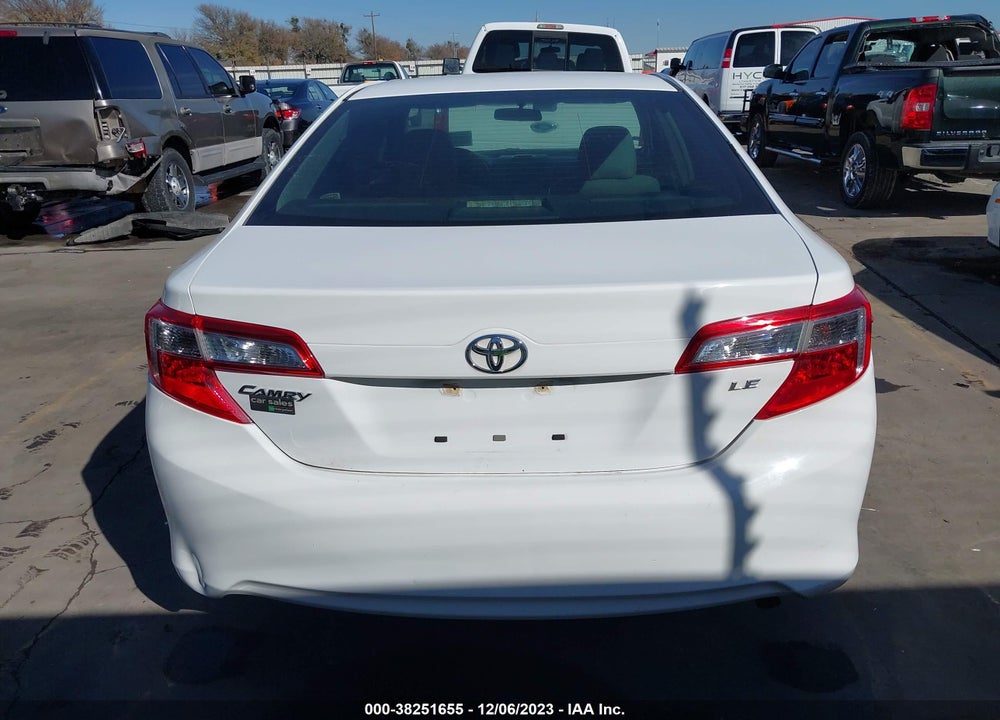 2014 TOYOTA CAMRY LE VIN: 4T1BF1FK9EU313744