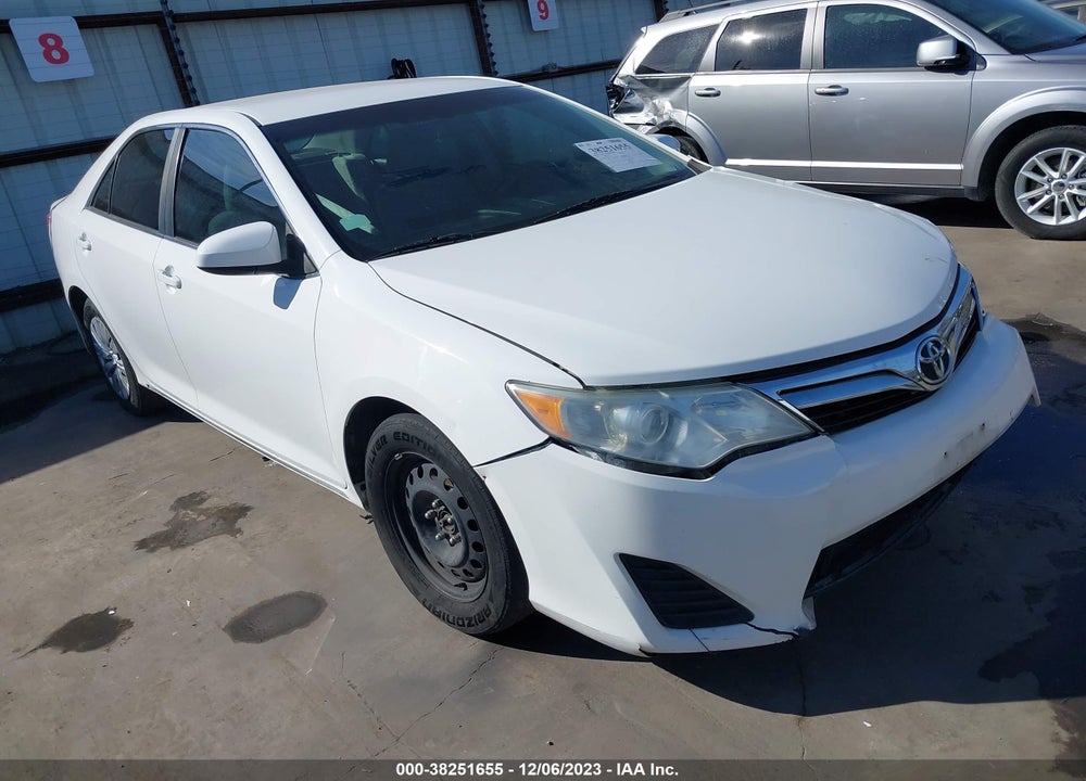 2014 TOYOTA CAMRY LE VIN: 4T1BF1FK9EU313744