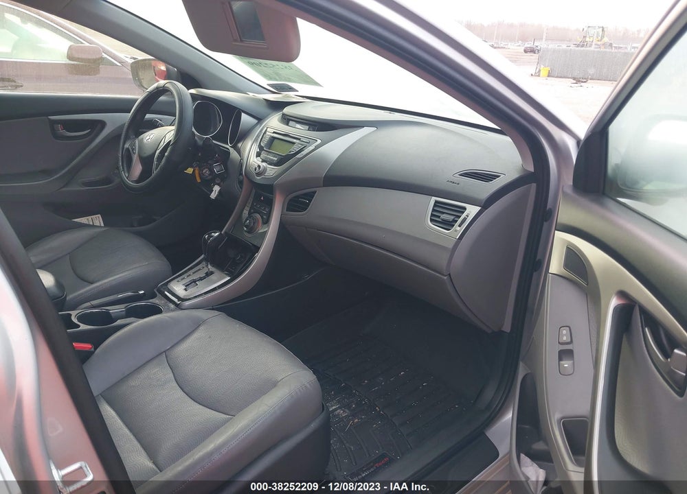 2013 HYUNDAI ELANTRA LIMITED (ULSAN PLANT) VIN: KMHDH4AE0DU525050
