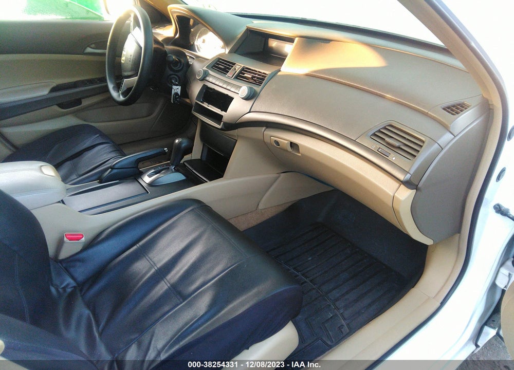 2009 HONDA ACCORD 2.4 LX-P VIN: 1HGCP26499A166816