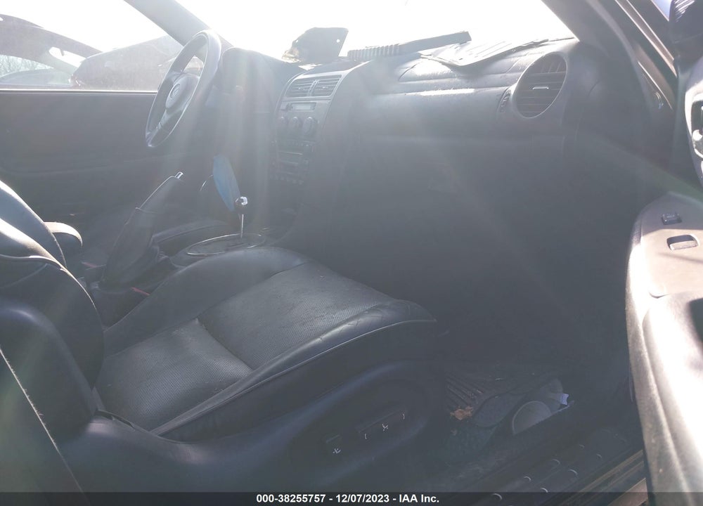 2002 LEXUS IS 300 SPORT CROSS VIN: JTHED192220045107