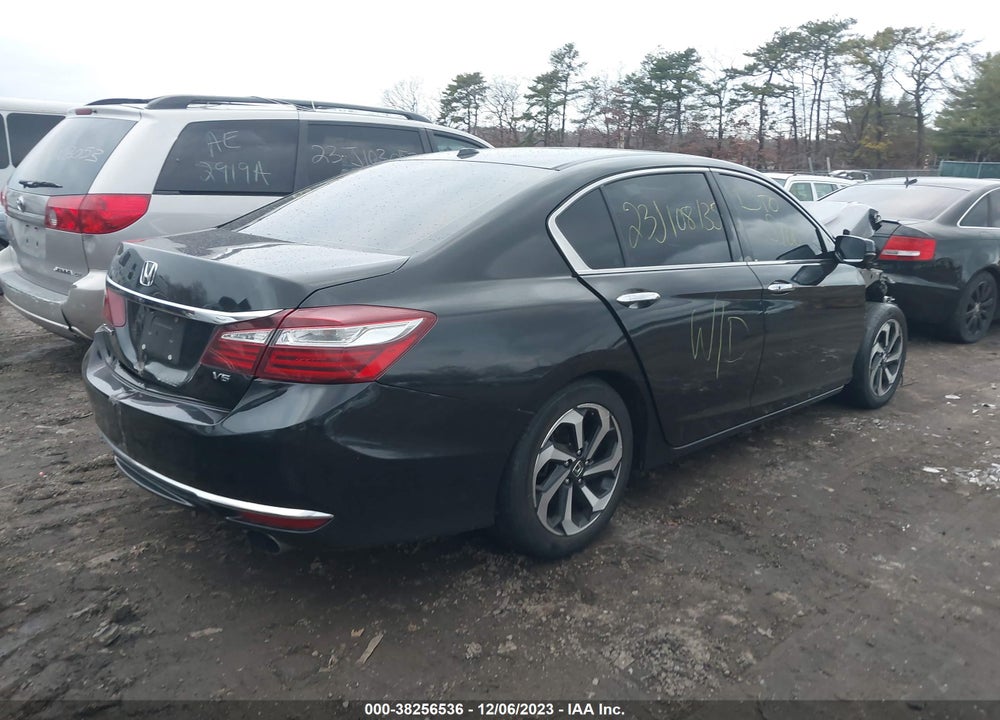 2016 HONDA ACCORD EX-L V-6 VIN: 1HGCR3F82GA010875