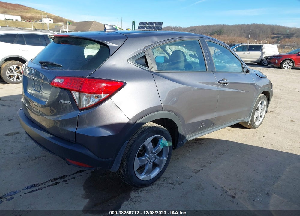 2022 HONDA HR-V AWD LX VIN: 3CZRU6H32NM763195