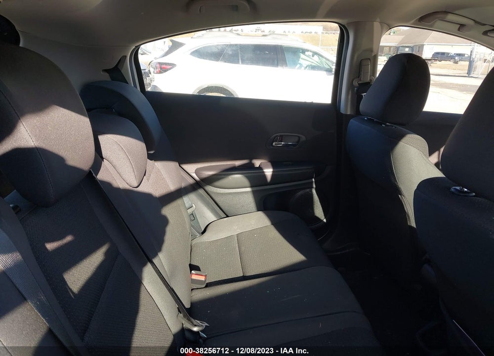 2022 HONDA HR-V AWD LX VIN: 3CZRU6H32NM763195