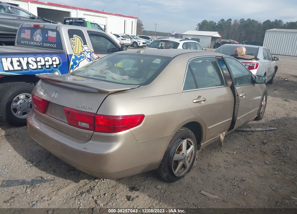 2005 HONDA ACCORD 2.4 EX VIN: 1HGCM56825A065169