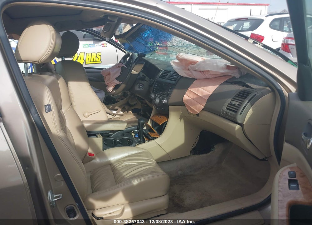 2005 HONDA ACCORD 2.4 EX VIN: 1HGCM56825A065169