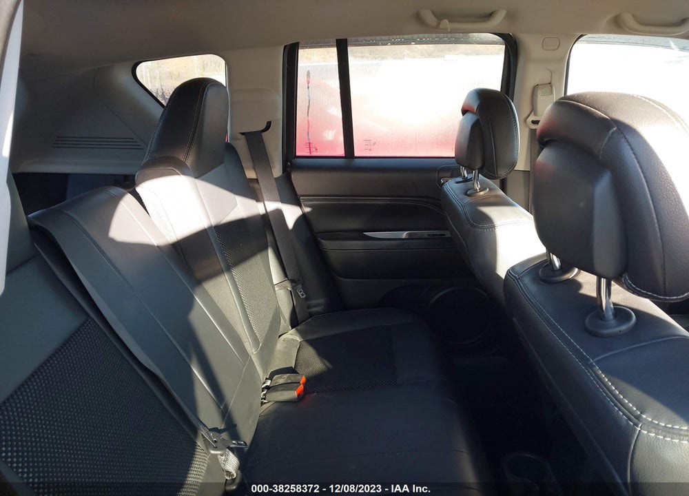 2014 JEEP COMPASS LATITUDE VIN: 1C4NJDEB4ED641737