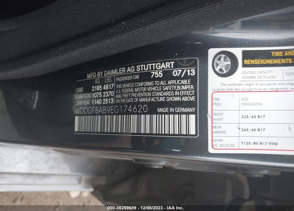 2014 MERCEDES-BENZ C 300 VIN: WDDGF8AB9EG174620