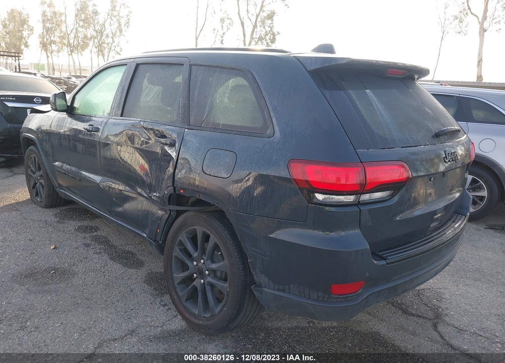 2018 JEEP GRAND CHEROKEE ALTITUDE 4X2 VIN: 1C4RJEAG6JC304575